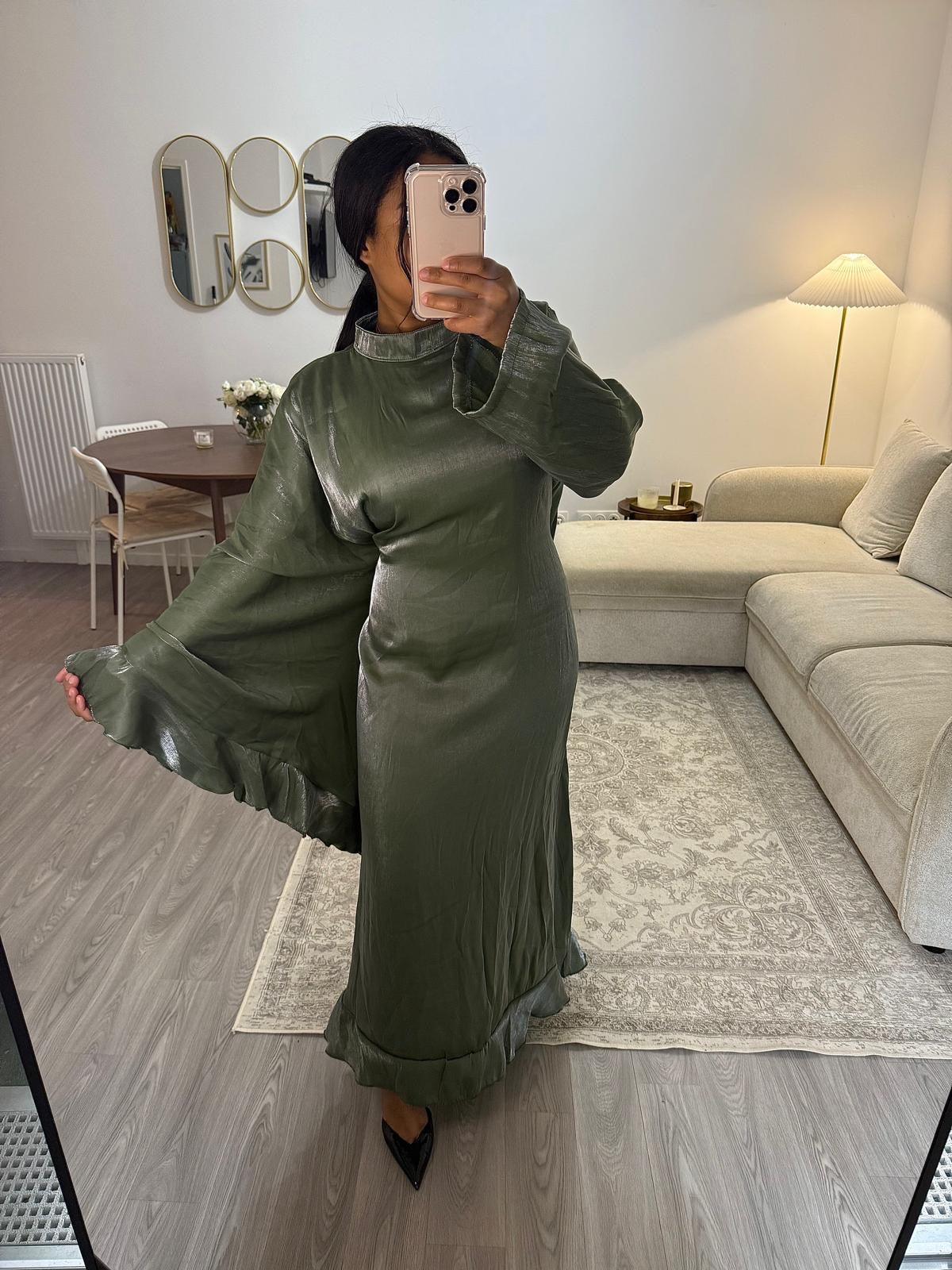 Robe kaki