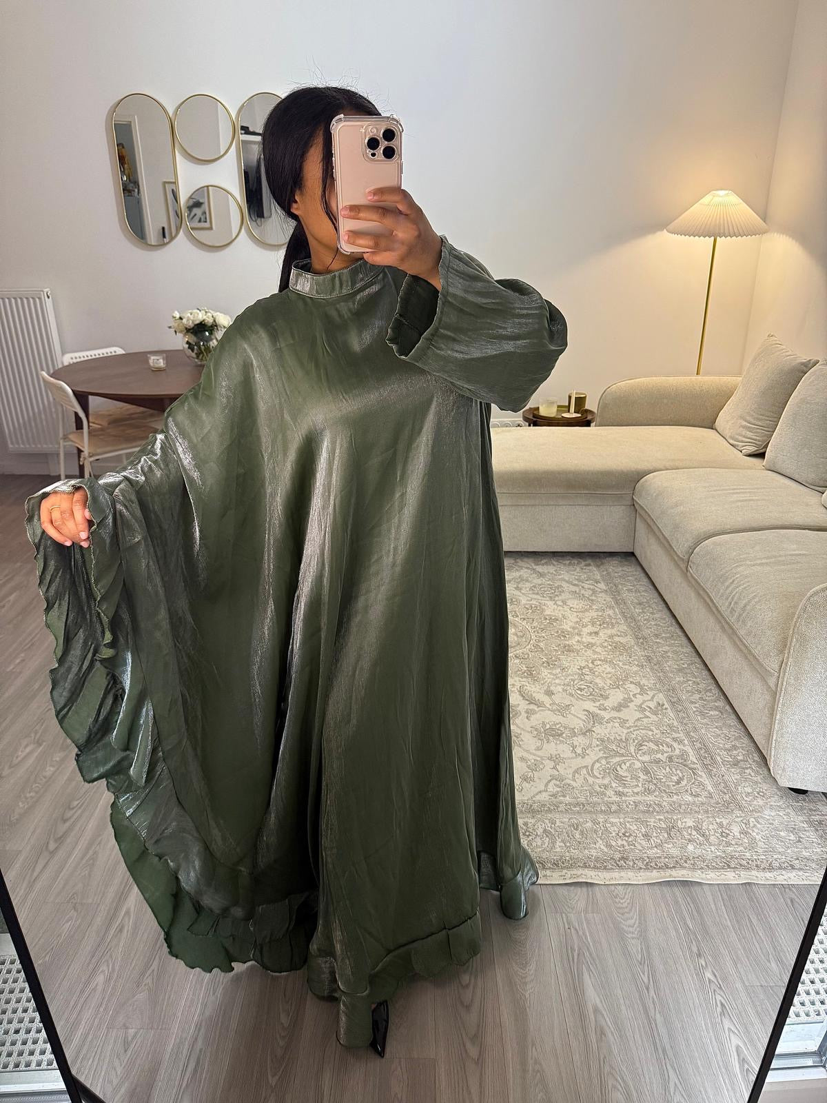 Robe kaki