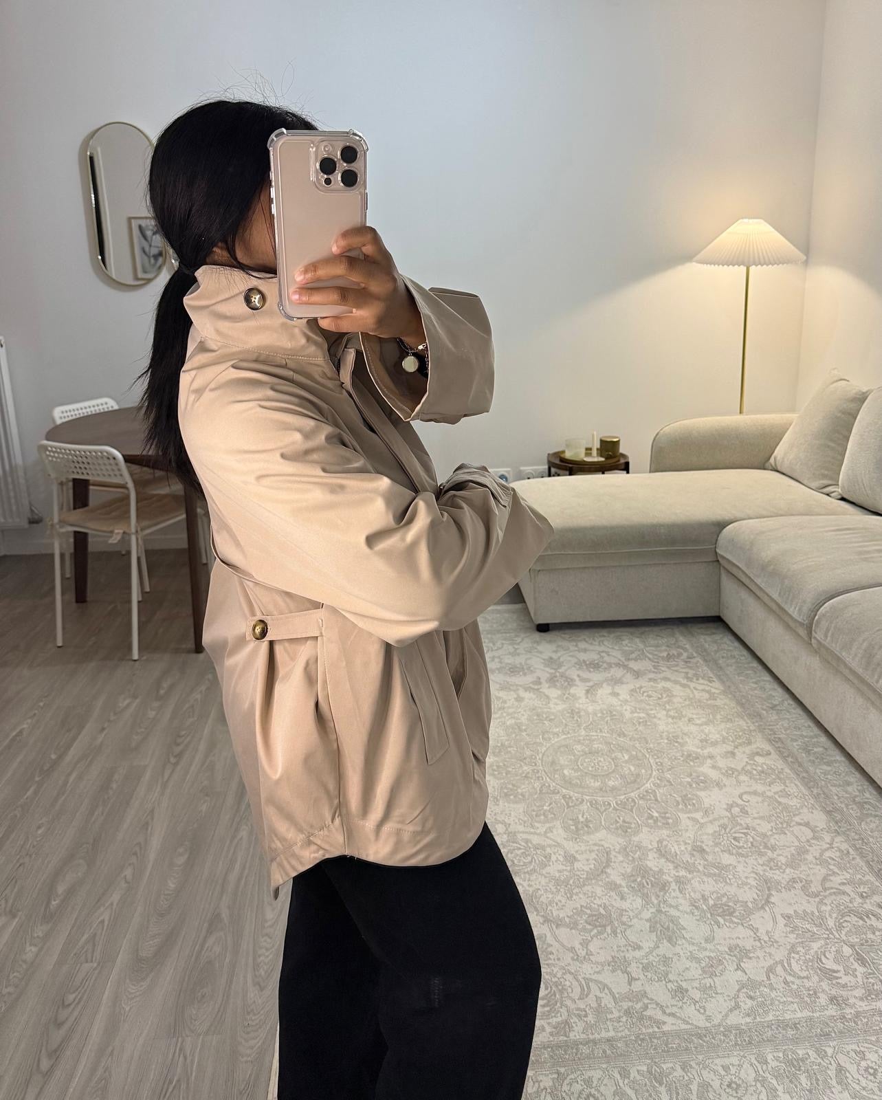 Trench court beige
