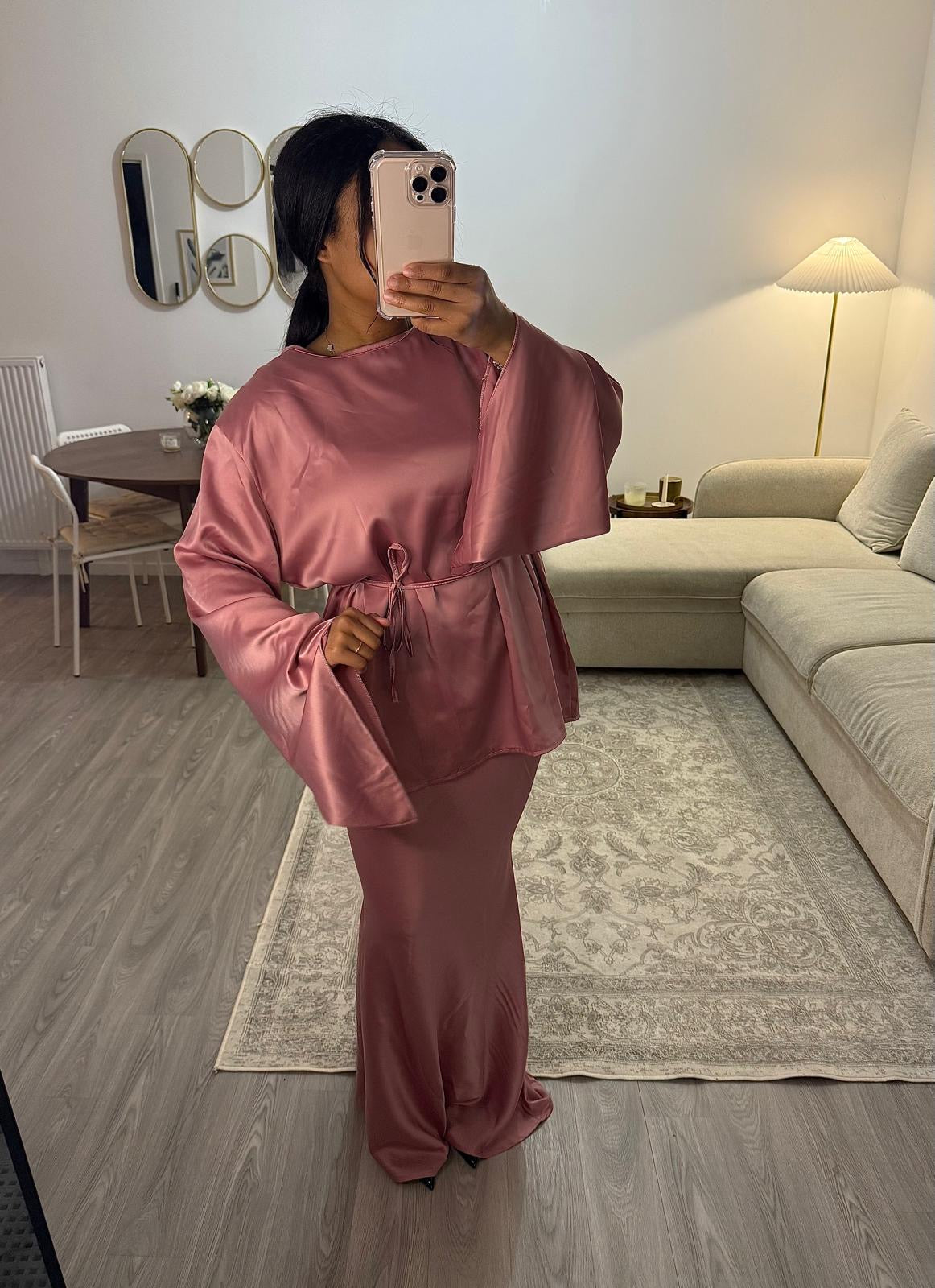 Ensemble rose
