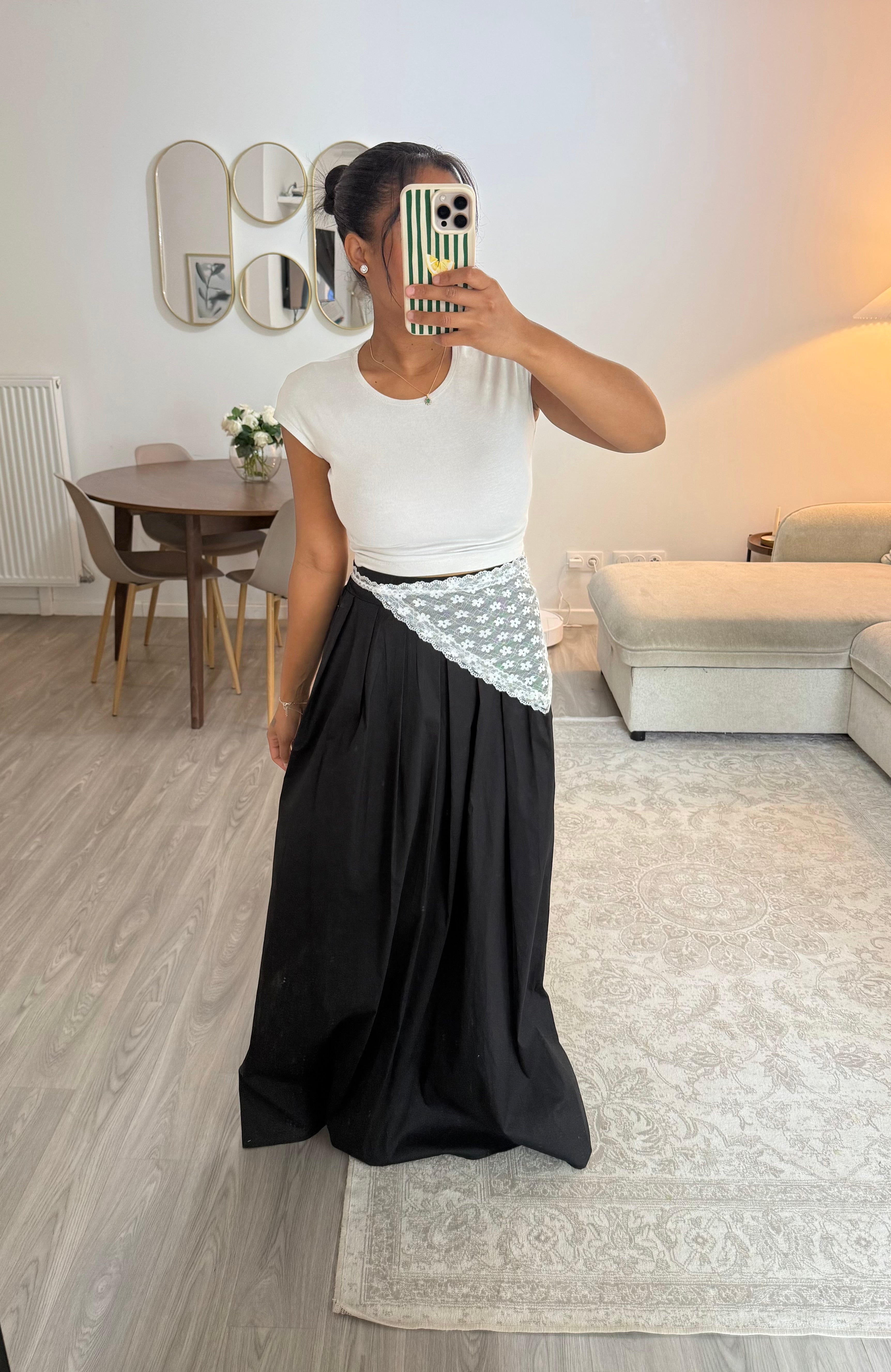 Jupe dentelle noir