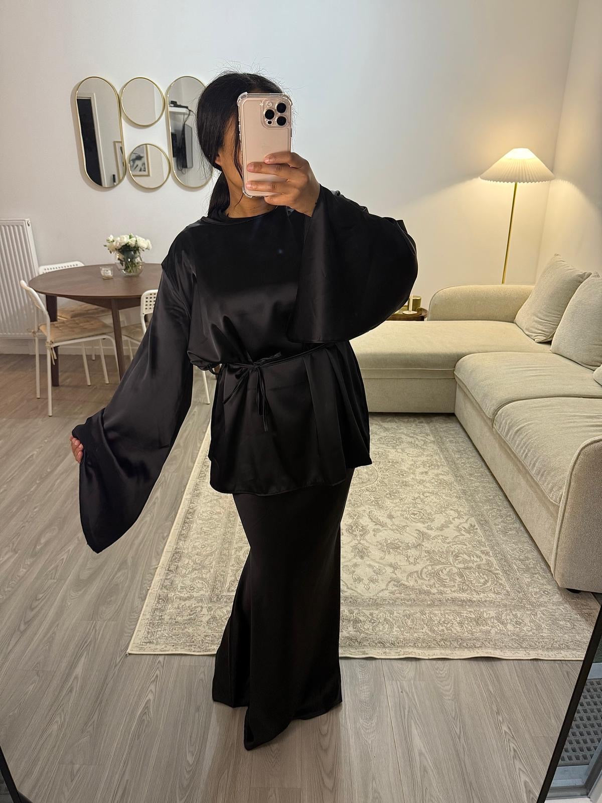 Ensemble noir
