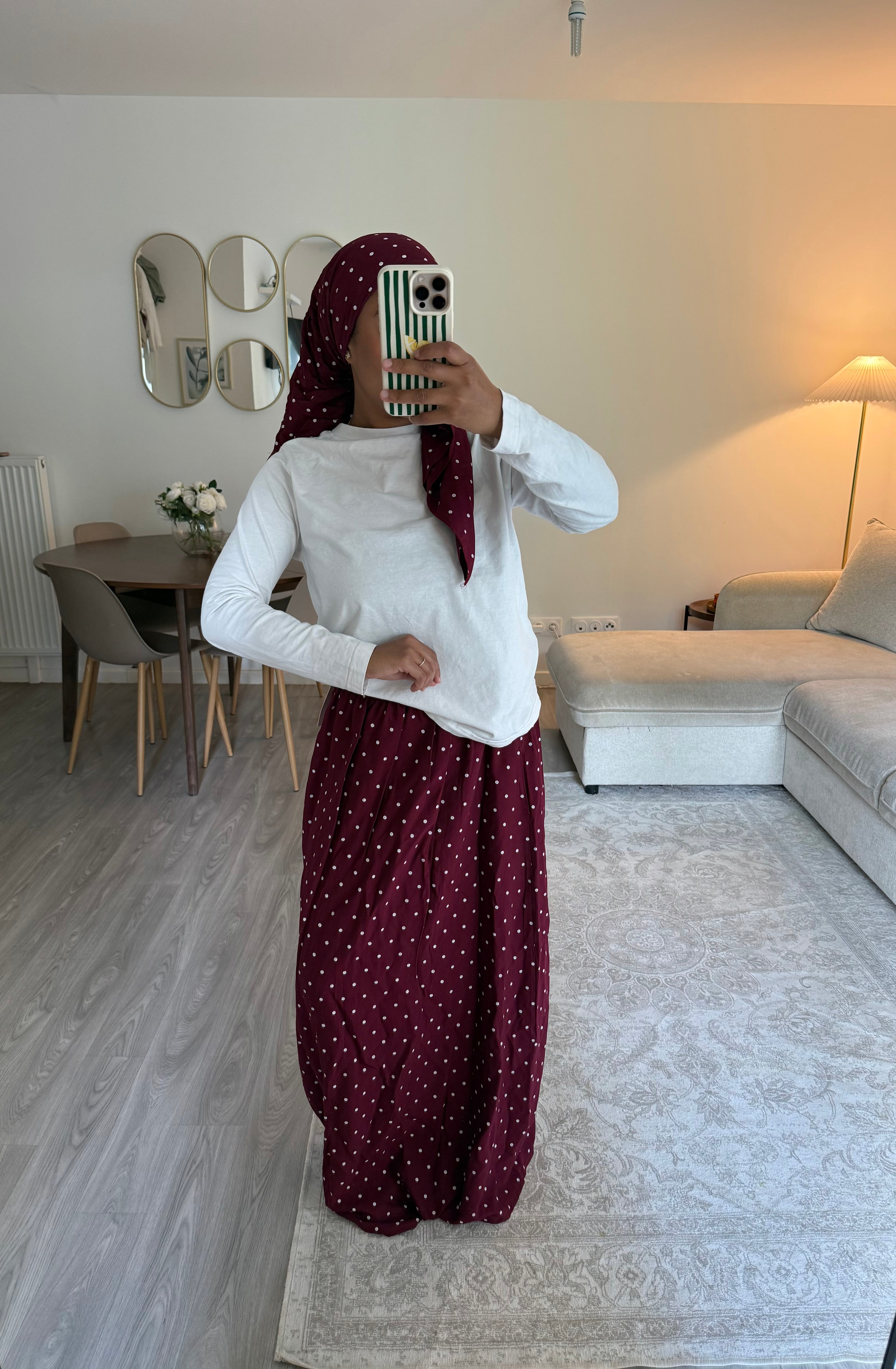 Jupe + foulard à pois bordeaux