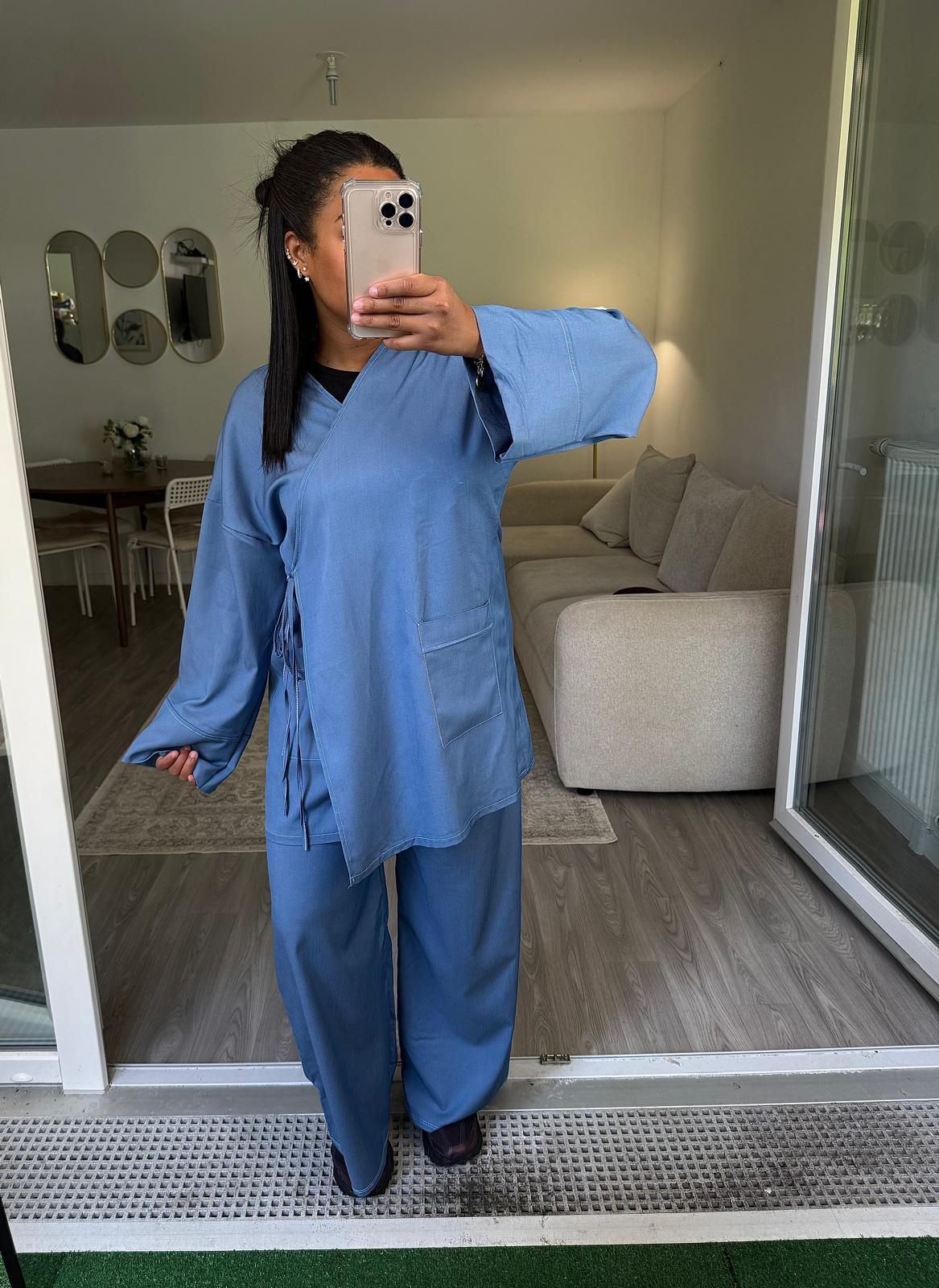 Ensemble poche bleu ciel